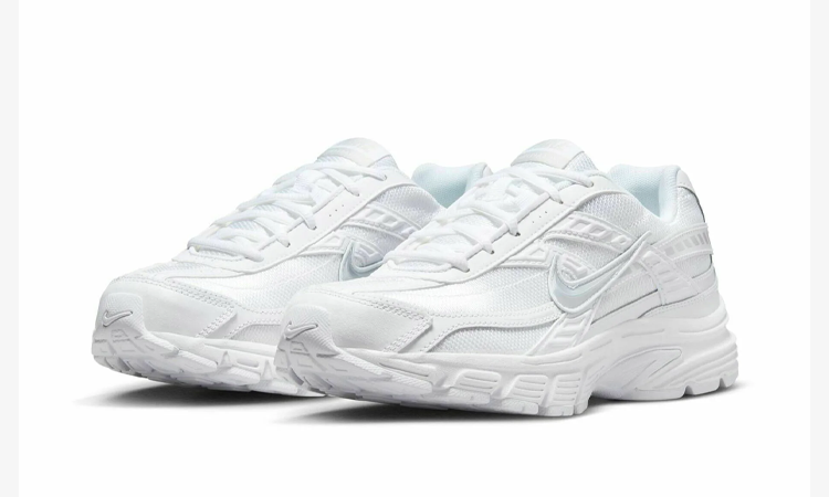 Nike Initiator All White